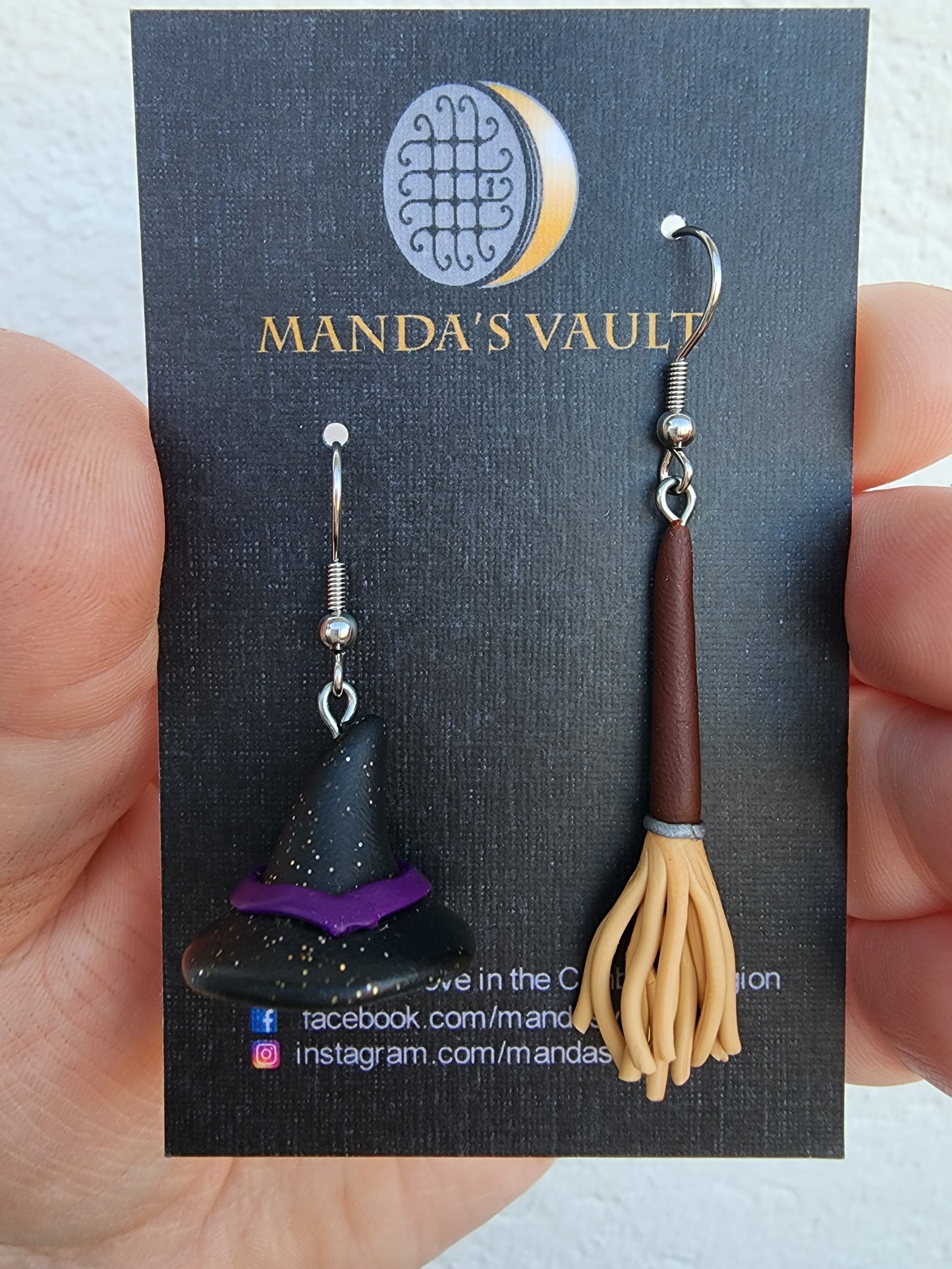 Witches Hat & Broom