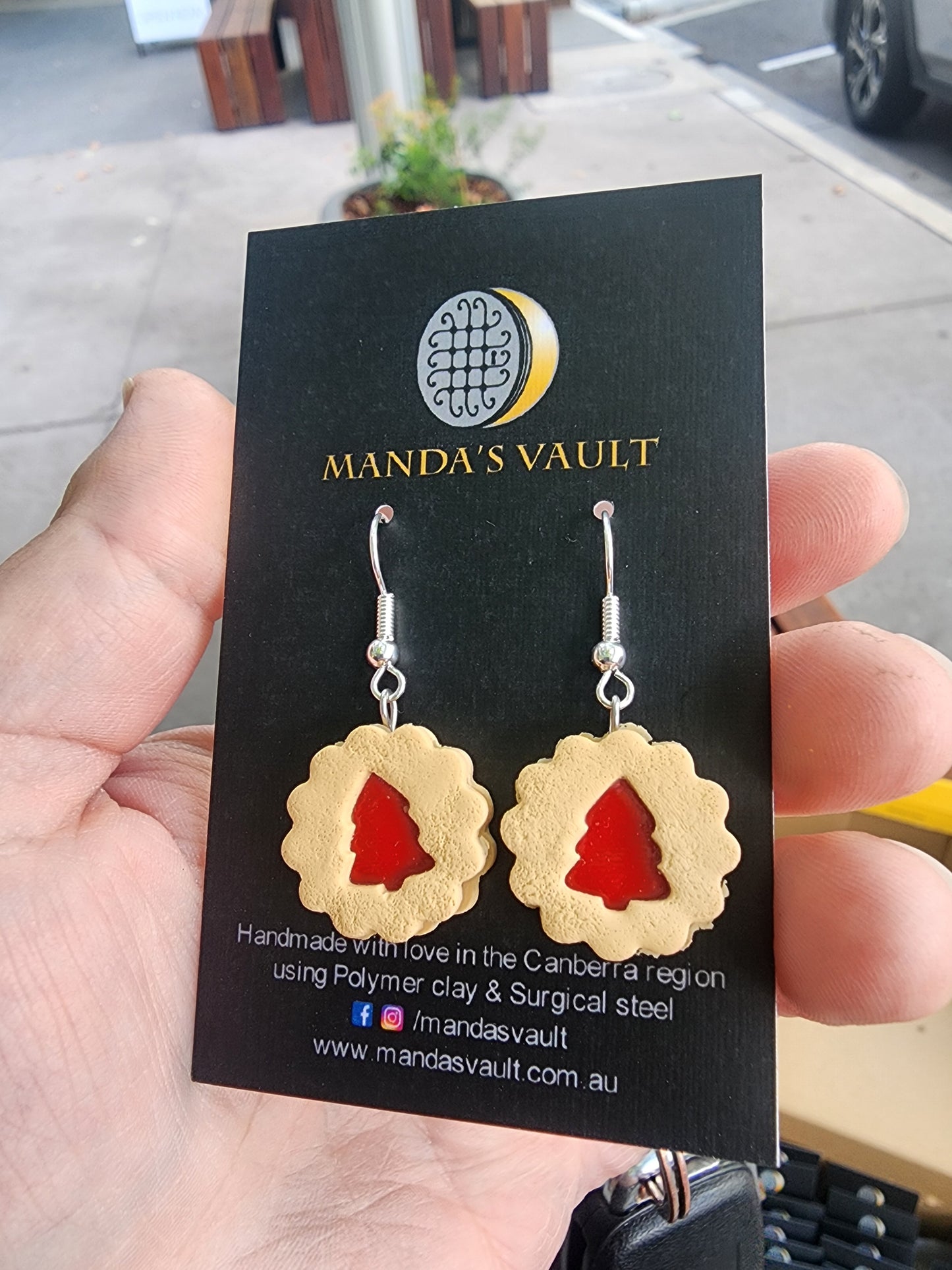 Christmas jam biscuits